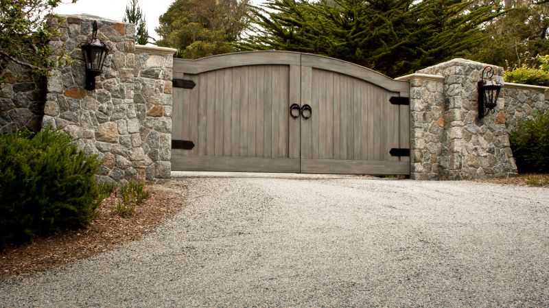 Driveway Fence Installation in Clermont, FL